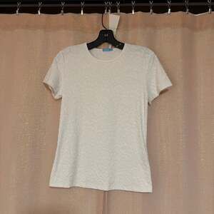 J.McLaughlin White Textured Jacquard Leopard Print Short Sleeve Tee
